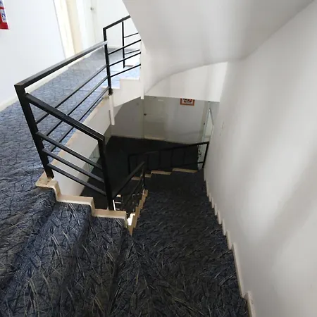 Forties Hotel 3*