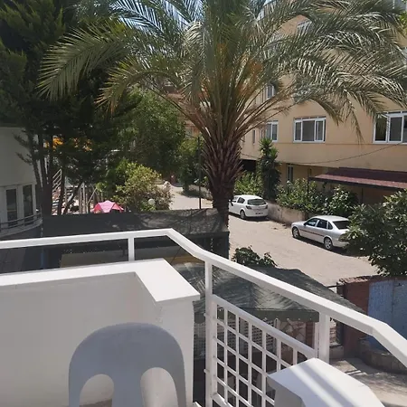Forties Hotel 3*